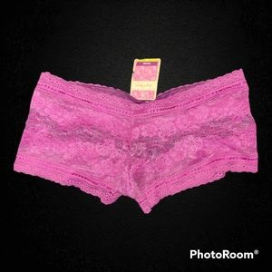 Nwt purple lace panties